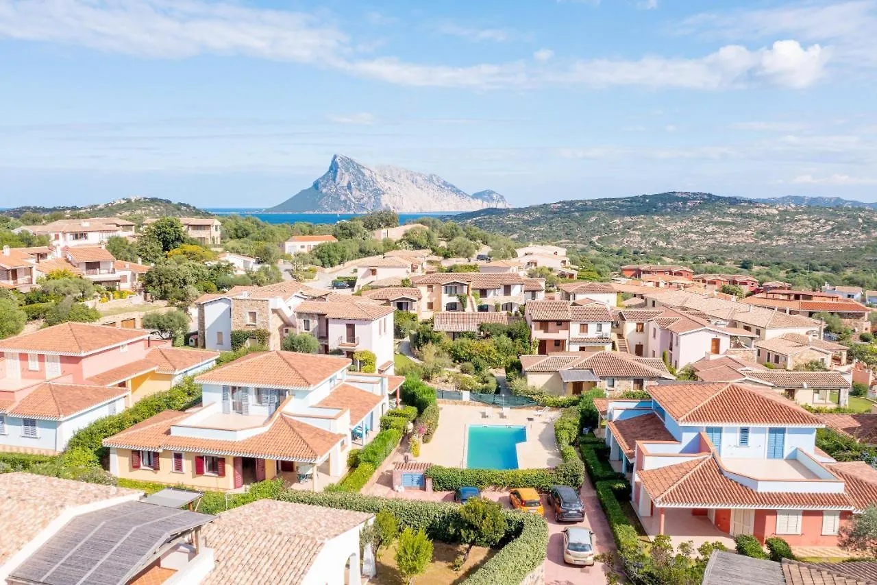 Apartments In Residence With Swimming Pool In Cala Girgolu Monte Petrosu Italien